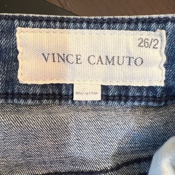 Vince Camuto Studded Frayed Hem Jeans - 26 - Preloved - Picture 3 of 16